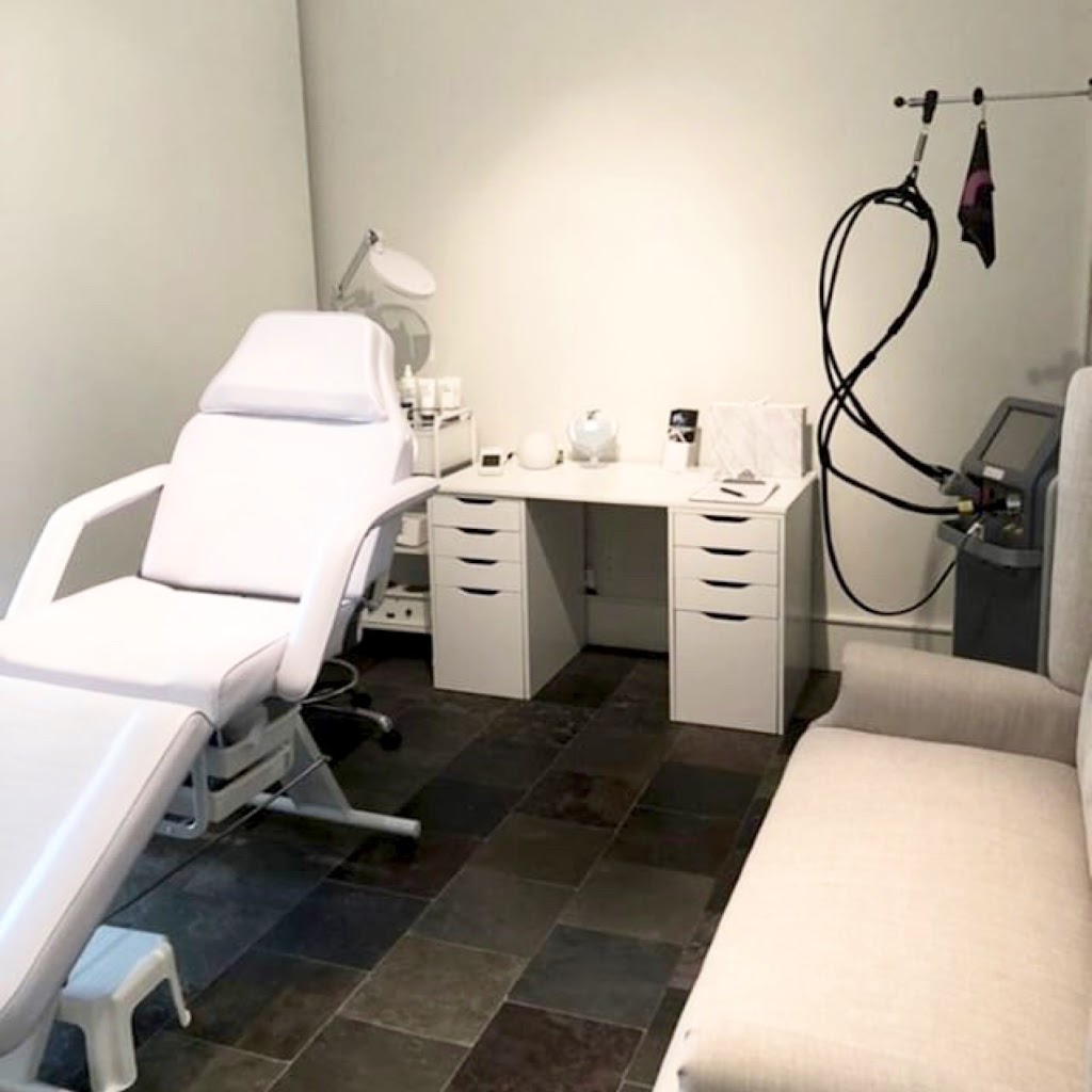 Bare Beauty Laser and Aesthetics | 231 Reg Harrison Trail, Newmarket, ON L3X 0M4, Canada | Phone: (647) 205-5422