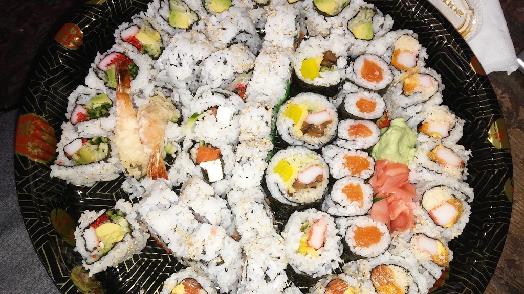 DoubleSushi | 2795 Danforth Ave, Toronto, ON M4C 1M2, Canada | Phone: (416) 698-2168