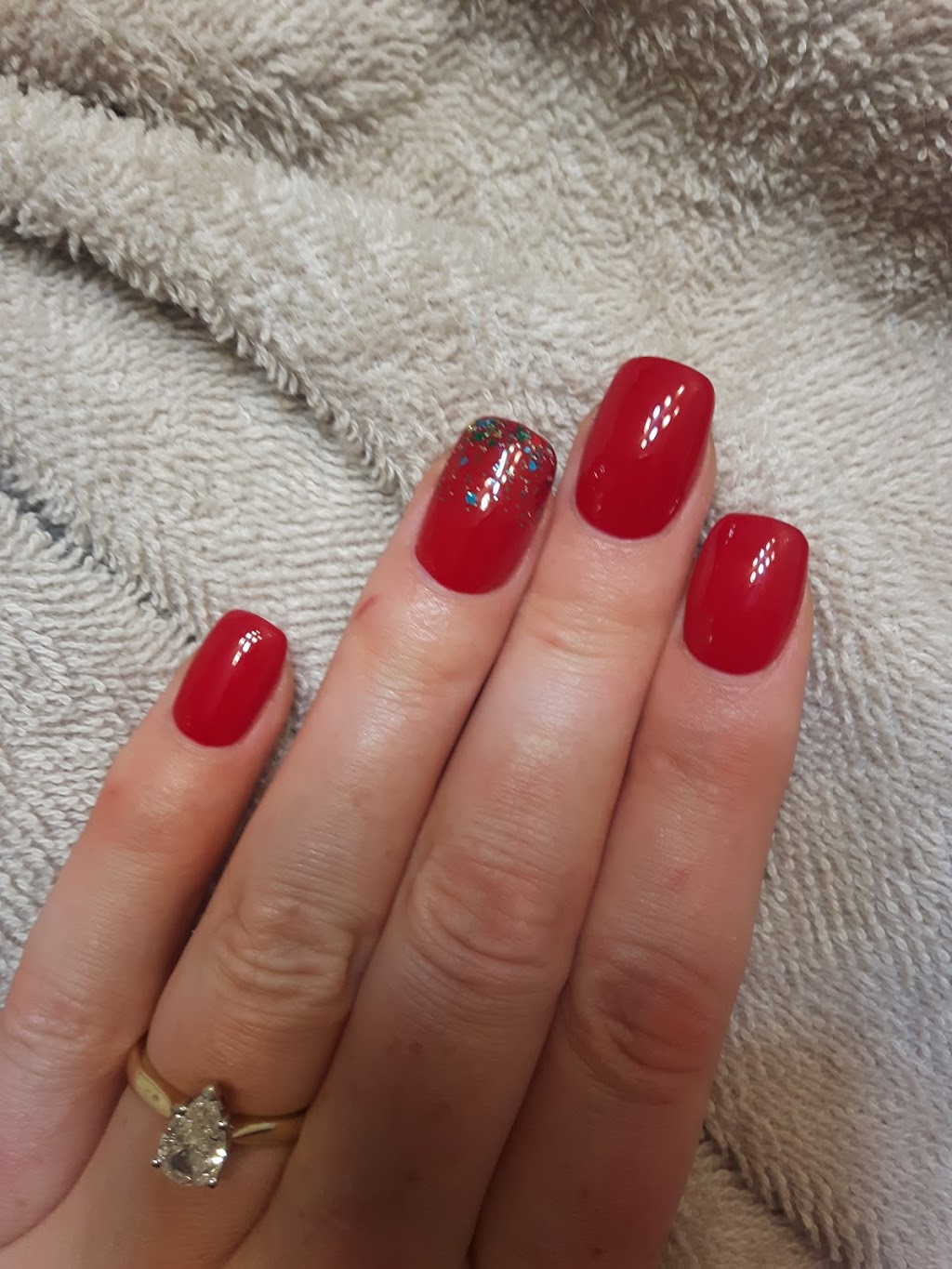 Marys Nails | 1027 Gordon St, Guelph, ON N1G 4X1, Canada | Phone: (519) 821-2471