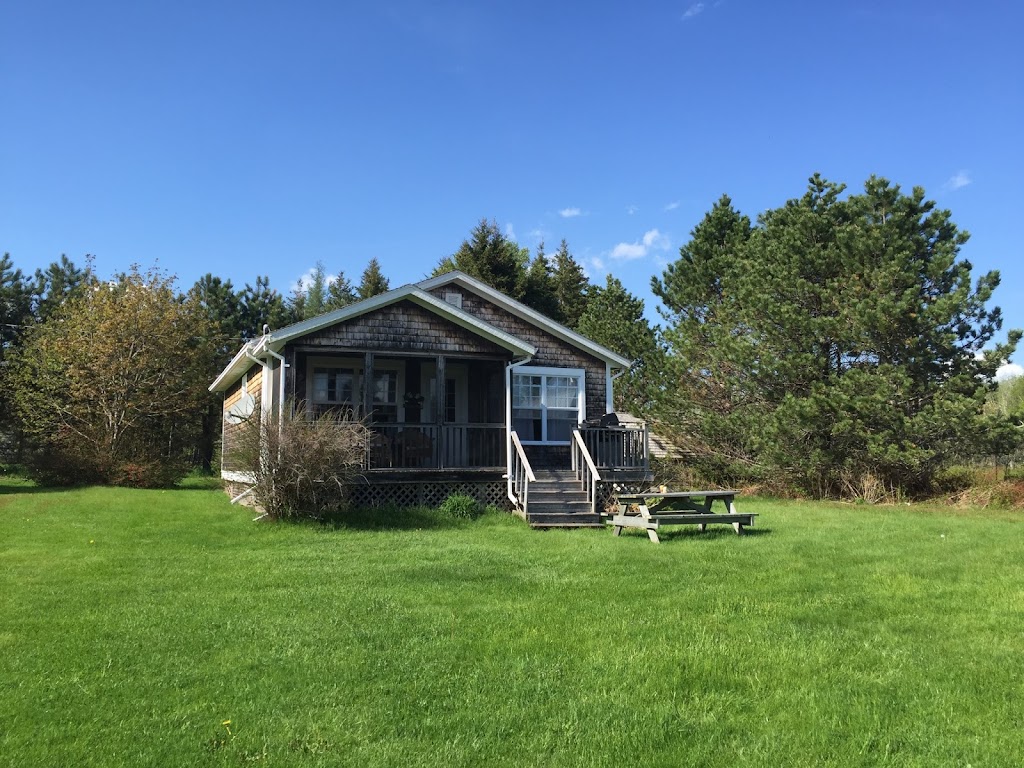 Red Clay Cottage | 5 Ferry View Crescent, Belle River, PE C0A 1B0, Canada | Phone: (416) 564-6882