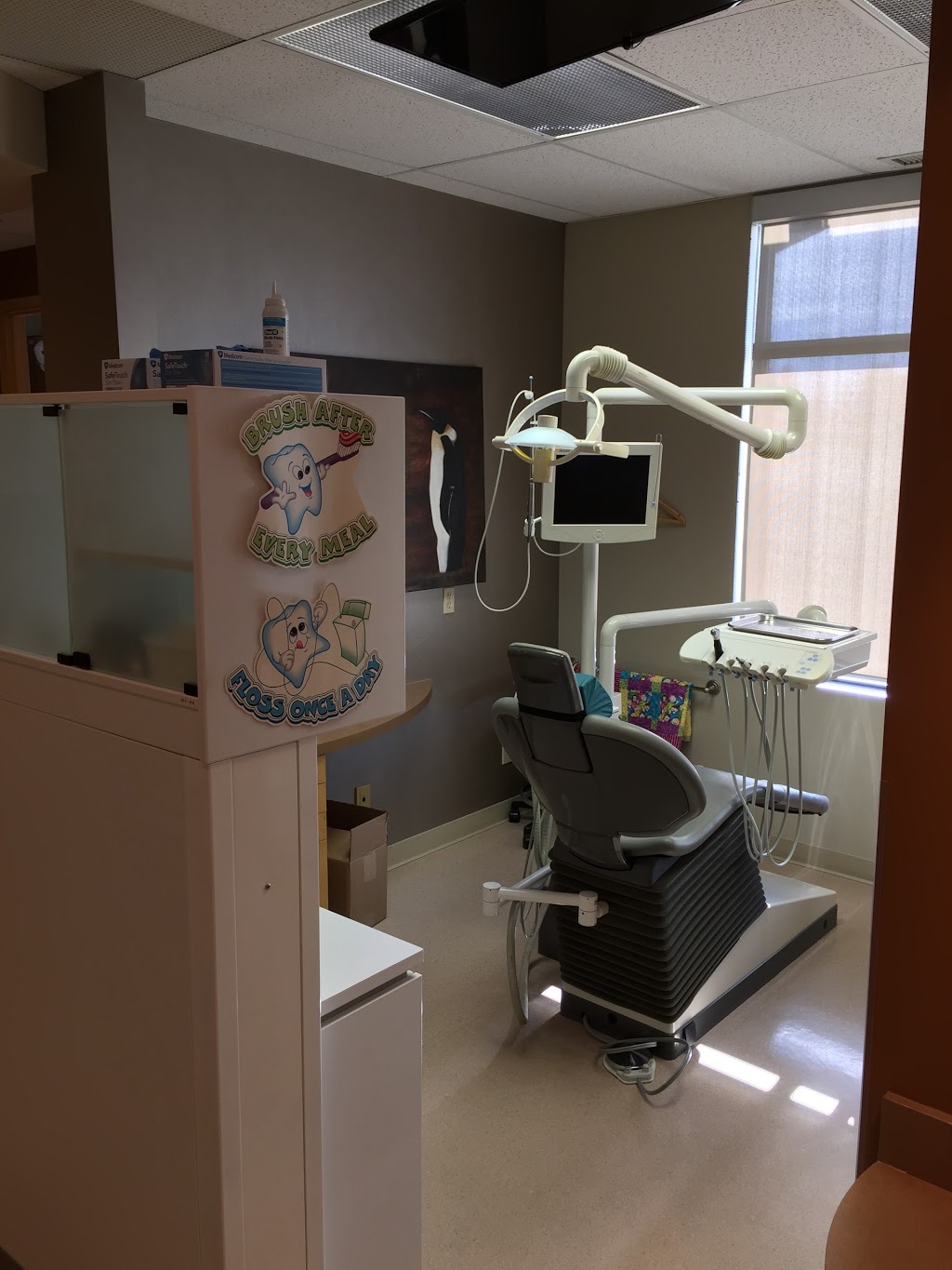 Crestwood Family Dental Center - Dr. Dalmer | 9670 142 St NW #202, Edmonton, AB T5N 4B2, Canada | Phone: (780) 455-9414