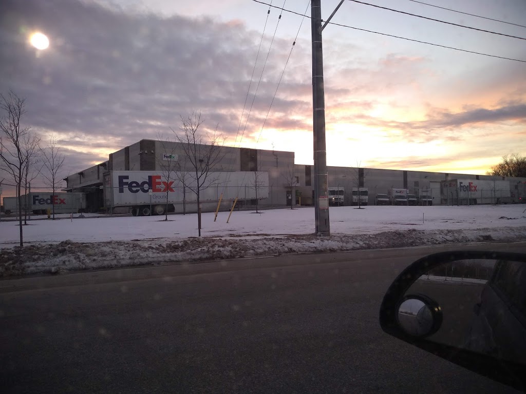 FedEx Ground Terminal | 80 Goddard Cres, Cambridge, ON N3E 0A9, Canada | Phone: (800) 463-3339