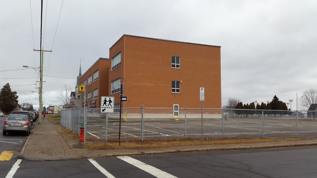 Laflèche School | 1321 5e Avenue, Grand-Mère, QC G9T 2N7, Canada | Phone: (819) 536-7836