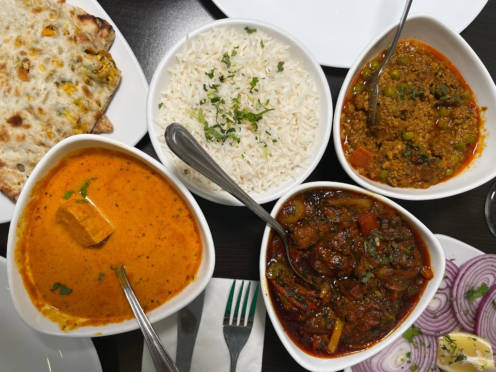 Bhandari Cusine Indienne (Vaudreuil) | 371 Bd Harwood, Vaudreuil-Dorion, QC J7V 7W1, Canada | Phone: (450) 218-9601