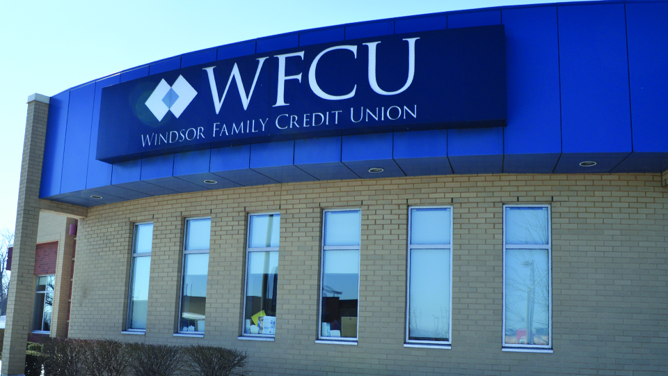 WFCU Credit Union | 3077 Dougall Ave, Windsor, ON N9E 1T8, Canada | Phone: (519) 974-3100