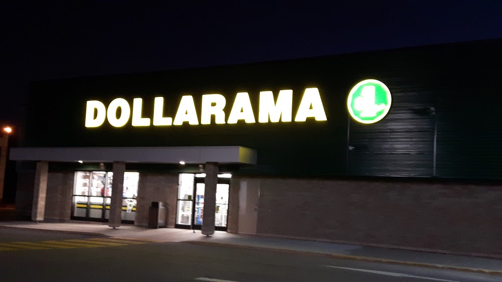 Dollarama | 4396 Boul de la Concorde E Place de la Concorde, Laval, QC H7C 2R4, Canada | Phone: (450) 661-0906