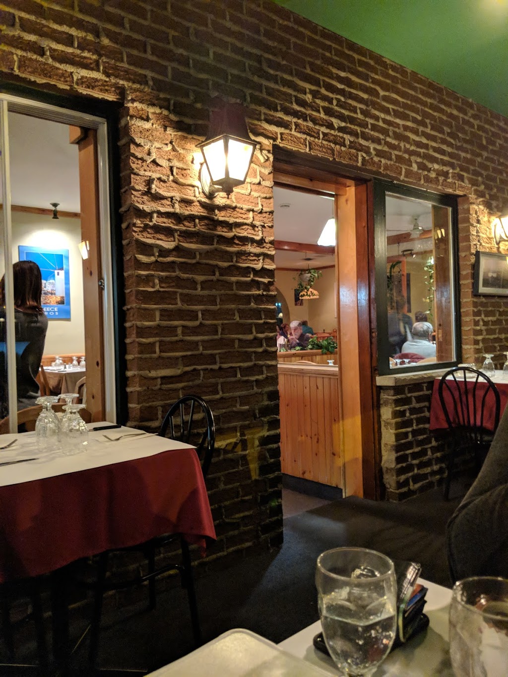 Restaurant La Porte Grecque | 1900 Rue de la Visitation, Saint-Charles-Borromée, QC J6E 7Y8, Canada | Phone: (450) 759-8999