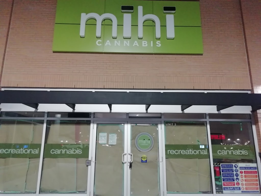 mihi cannabis stoney creek | 1370 S Service Rd, Stoney Creek, ON L8E 5C4, Canada | Phone: (289) 348-2320