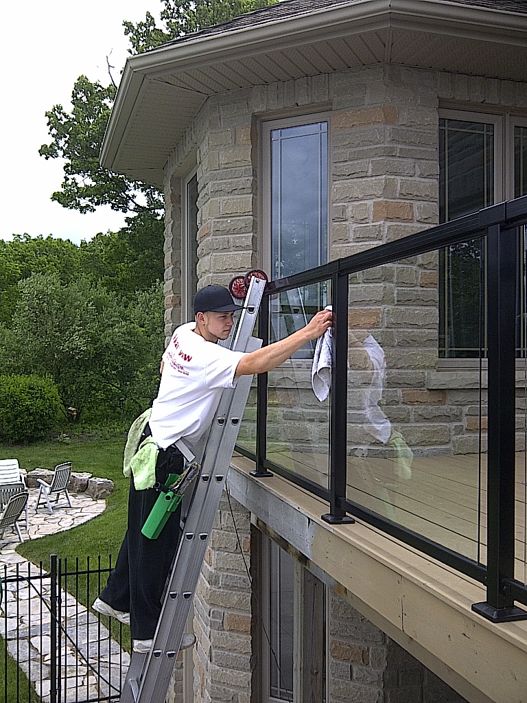 Klear View Window Cleaners | 12-1163 King Rd, Burlington, ON L7R 3X5, Canada | Phone: (905) 634-2882