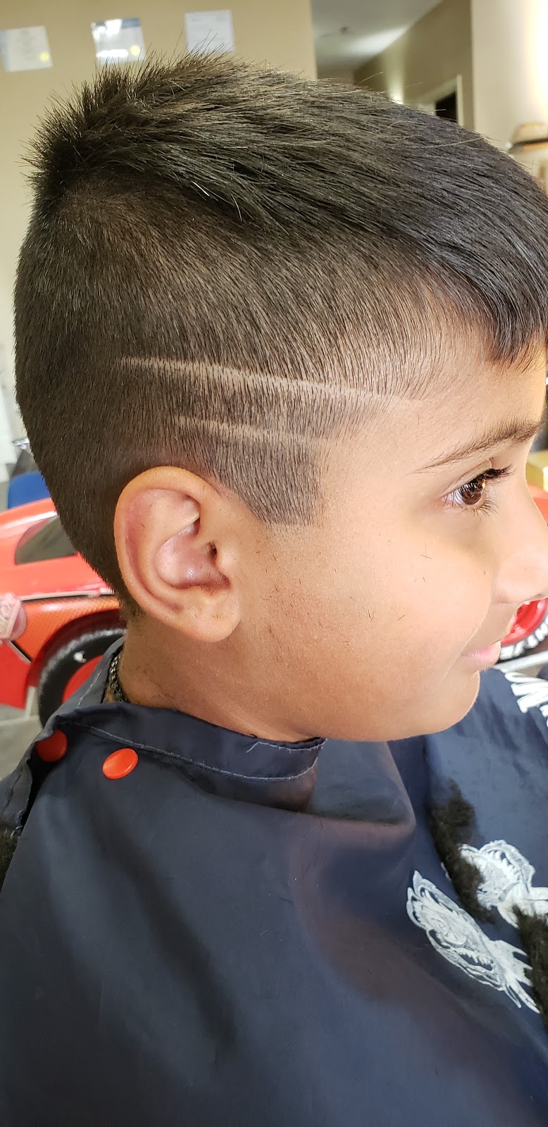 CT Kids Kuts | 9591 Weston Rd Unit 8, Woodbridge, ON L4H 3A5, Canada | Phone: (905) 832-4349