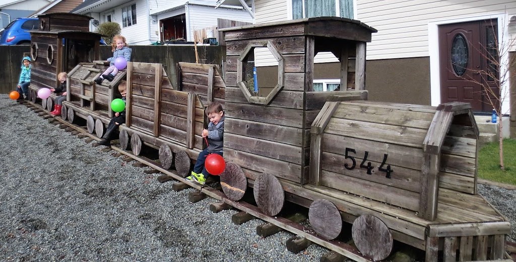 All Aboard Family Child Care | 544 Weber St, Nanaimo, BC V9R 5S1, Canada | Phone: (250) 754-4704