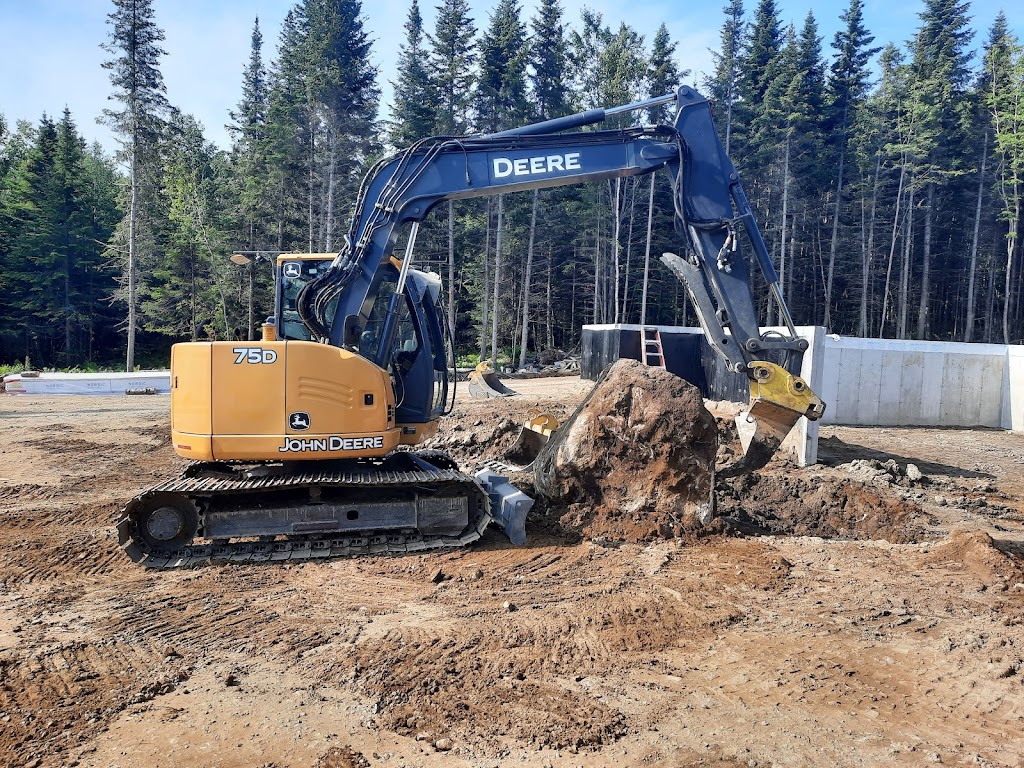 Mt.excavation et broyage forestier | 1211 Rte. du Fleuve, Les Éboulements, QC G0A 2M0, Canada | Phone: (581) 995-5669