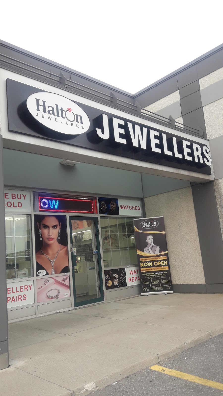 Halton Jewellers | 2000 Appleby Line, Burlington, ON L7L 6M6, Canada | Phone: (905) 331-9292