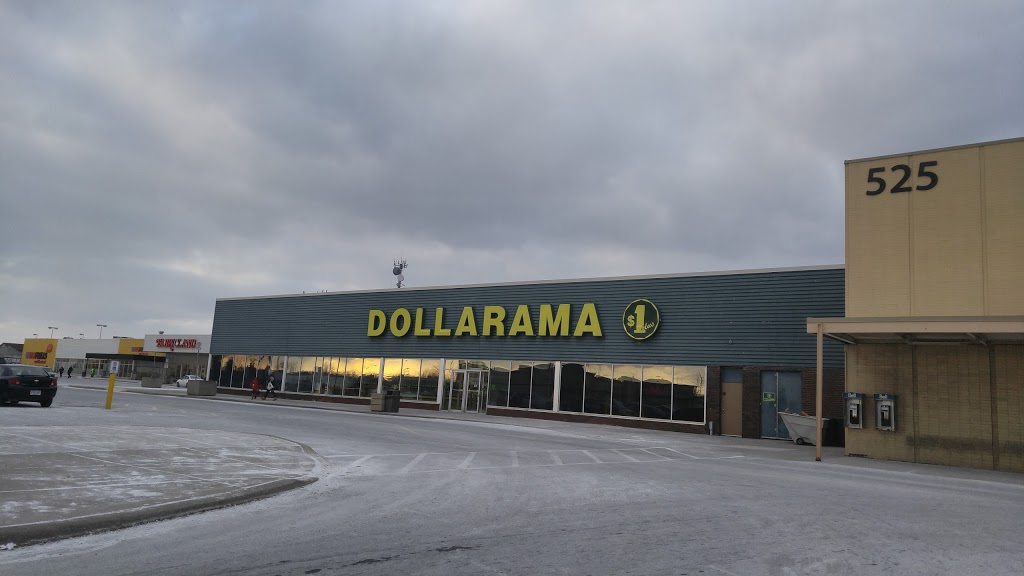 Dollarama | Lincoln Value Centre, 525 Welland Ave, St. Catharines, ON L2M 6P3, Canada | Phone: (905) 682-0157