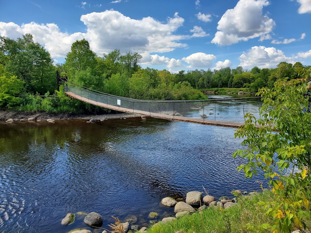 Swinging Bridge | Roseau River, MB R0A 1P0, Canada | Phone: (204) 427-2922