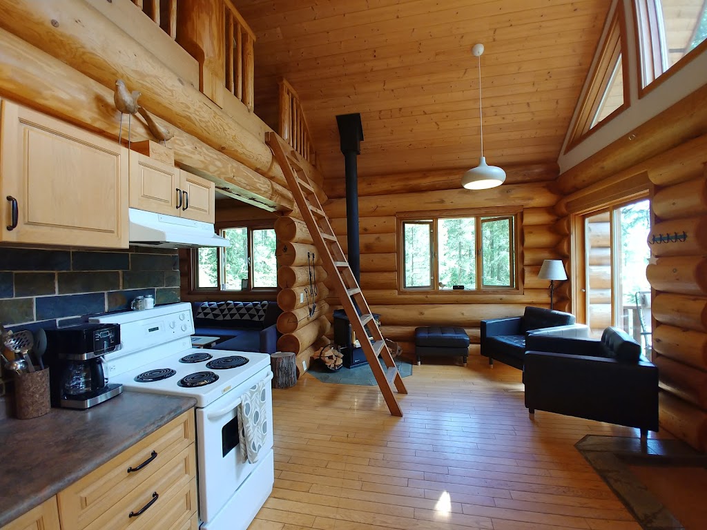 Joffre Creek Cabins | 2908 BC-99, Mount Currie, BC V0N 2K0, Canada | Phone: (604) 518-3456