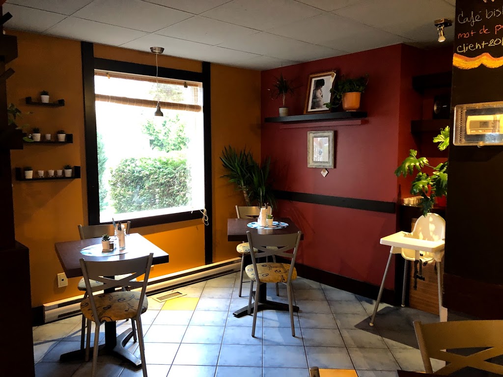 Café Bistrot lÉglantier | 606 Rue Saint-Antoine, Contrecoeur, QC J0L 1C0, Canada | Phone: (450) 401-1011