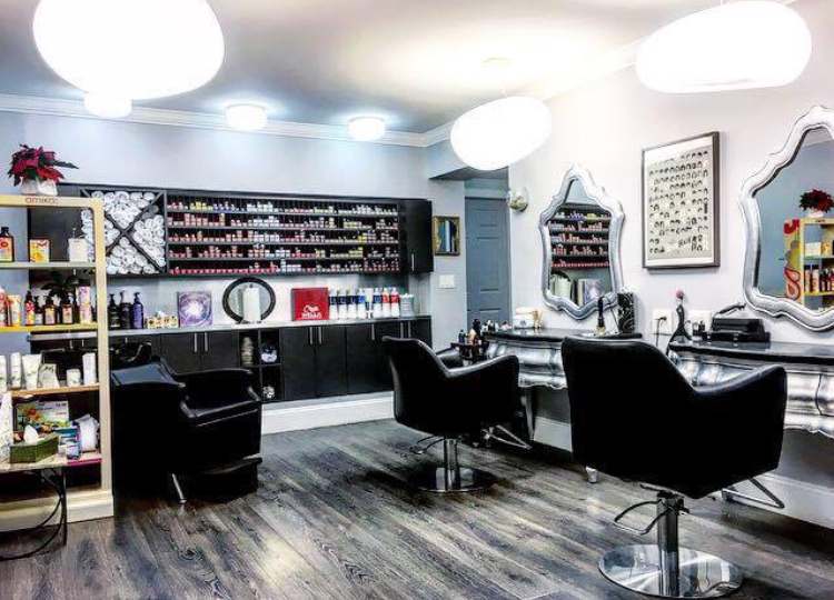 The Hair Suite | 2100 Old Lakeshore Rd, Burlington, ON L7R 1C8, Canada | Phone: (905) 639-6464