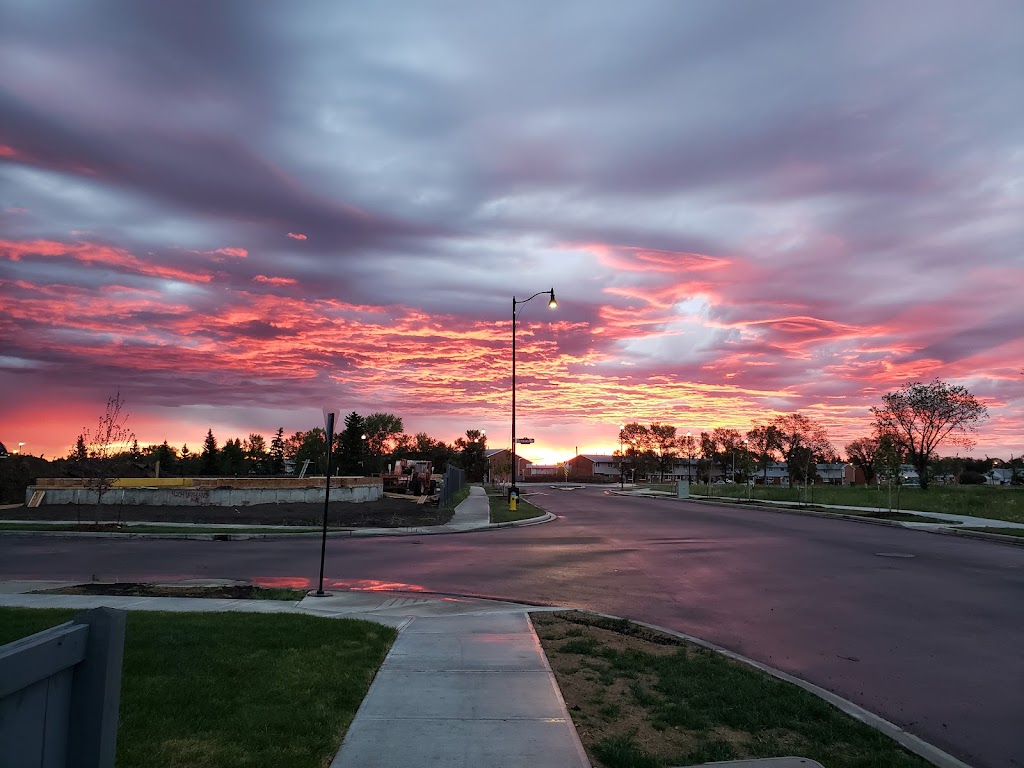 Roundel Lake | Veterans Way NW, Edmonton, AB T5E 6N4, Canada | Phone: (888) 241-5588