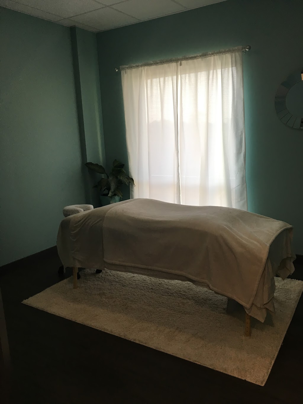 Revarie Massage Therapy | 1 Silver St suite 195, St Thomas, ON N5P 4L8, Canada | Phone: (519) 207-6663