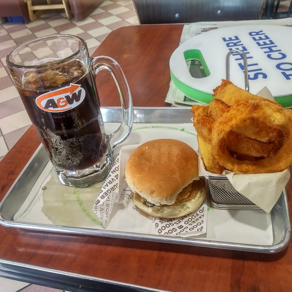 A&W Canada | 5520 AB-2, Lacombe, AB T4L 1A3, Canada | Phone: (403) 782-2488