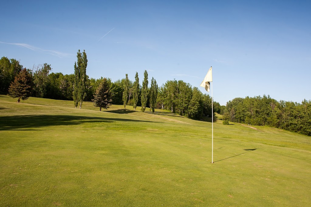 Glacier Greens Par 3 Golf Course | 54007 AB-779, Stony Plain, AB T7Z 1W1, Canada | Phone: (780) 968-7654