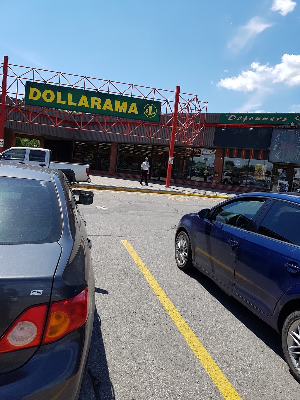 Dollarama | 2232 Ch Gascon, Esplanade, Terrebonne, QC J6X 3A1, Canada | Phone: (450) 961-3489