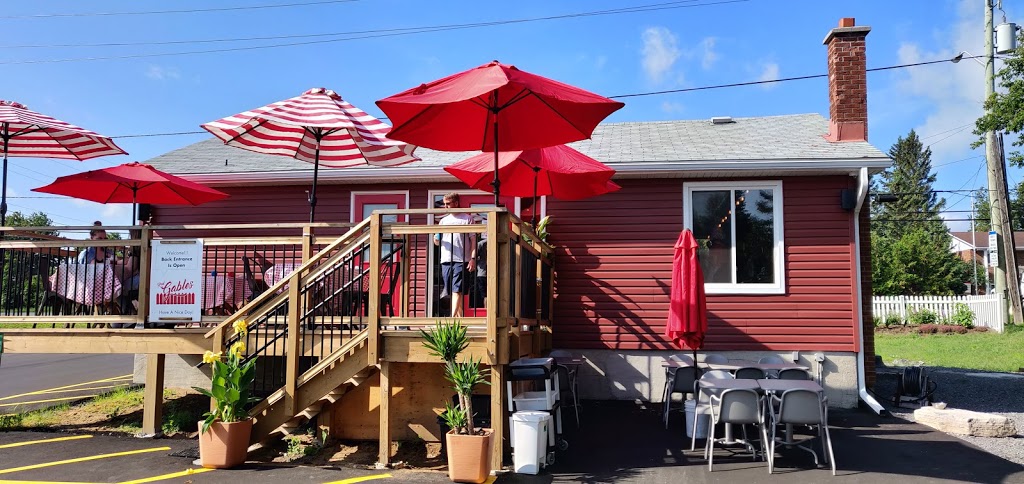 Red Gables Crêperie | 2006 Carp Rd, Carp, ON K0A 1L0, Canada | Phone: (613) 836-6688