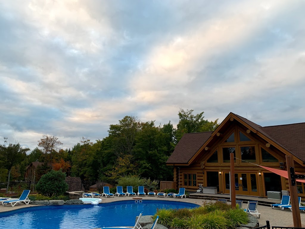 Blue Bear Chalet Spa Nature | 17 Chemin du Cardinal, Mille-Isles, QC J0R 1A0, Canada | Phone: (877) 309-7347