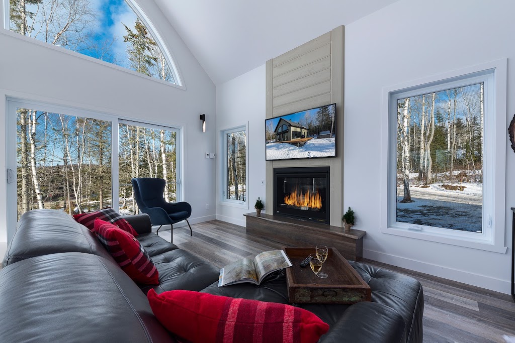 RËZERVE | Chalet La Petite Charlevoix 2 | Domaine Charlevoix, Baie-Saint-Paul, QC G3Z 0L7, Canada | Phone: (888) 992-5262