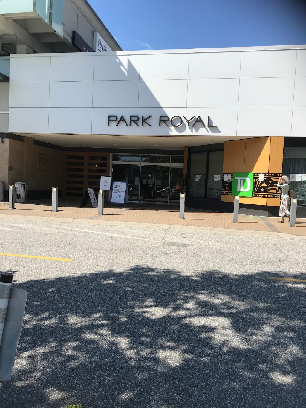 Park Royal Mens Haircut | 733 Park Royal N, West Vancouver, BC V7T 1H9, Canada | Phone: (778) 279-1116