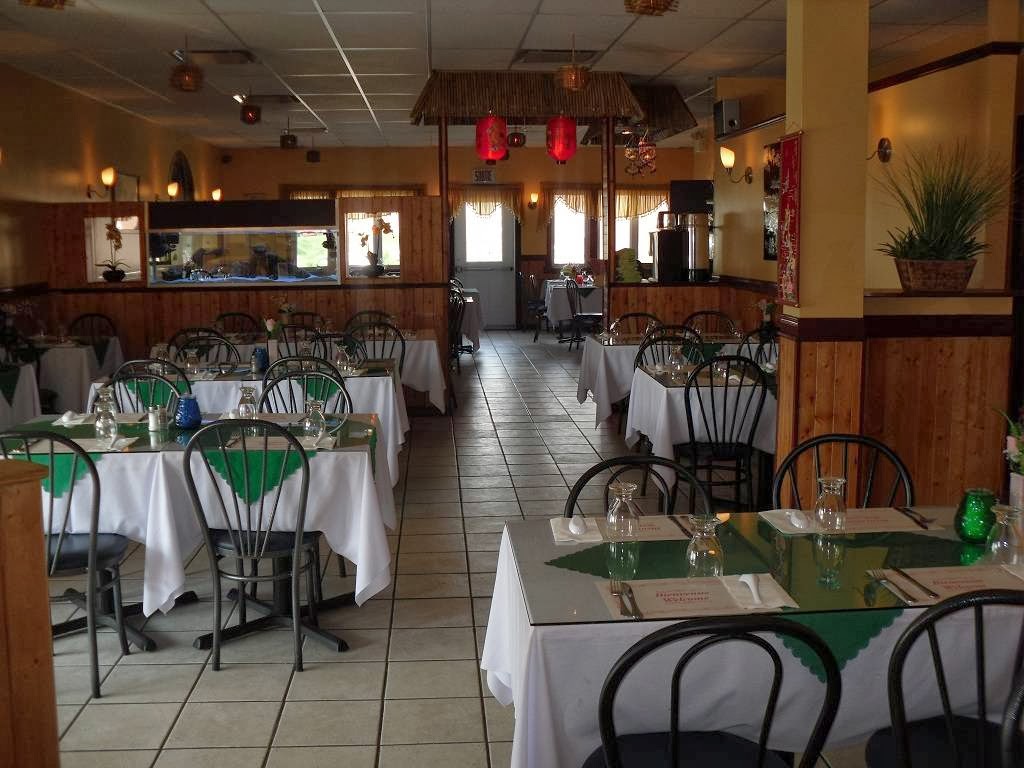 Restaurant Son Lam | 3044 Route Lagueux, Saint-Étienne-de-Lauzon, QC G6J 1K2, Canada | Phone: (418) 831-6668