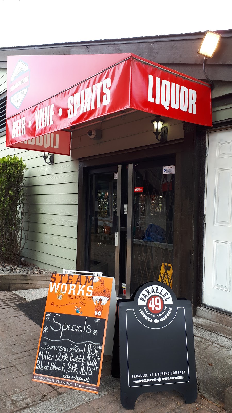 Kingswood Liquor Store | 9371 No 5 Rd, Richmond, BC V7A 4E1, Canada | Phone: (778) 297-4344