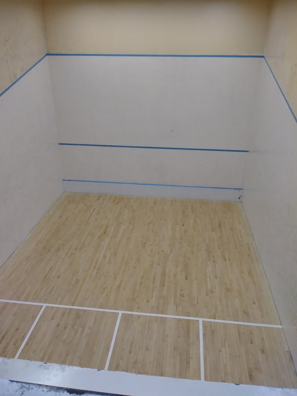 RA Squash Club | 2451 Riverside Dr., Ottawa, ON K1H 7X7, Canada | Phone: (613) 523-6250