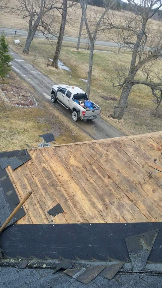 Top 2 Bottom Roofing | 268 Loch Erne Rd, Parry Sound, ON P2A 2W7, Canada | Phone: (705) 561-8898