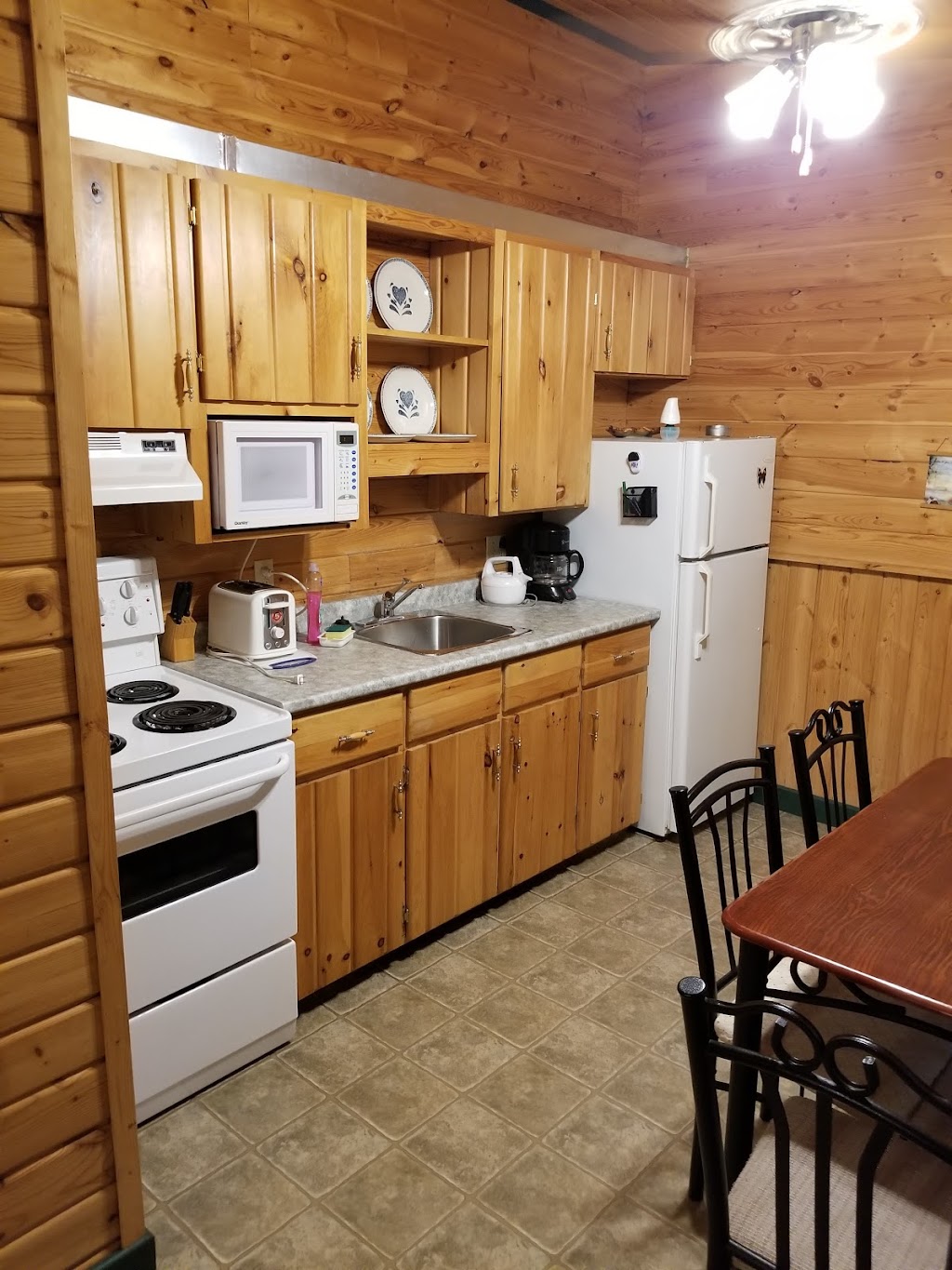 Central Maple Cottages PEI | 3562-3638 Hopedale Rd, New Glasgow, PE C0A 1N0, Canada | Phone: (902) 964-3231