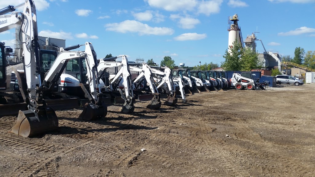 Bobcat Of Brantford Inc | 585 Oak Park Rd, Brantford, ON N3T 5L8, Canada | Phone: (519) 752-7900