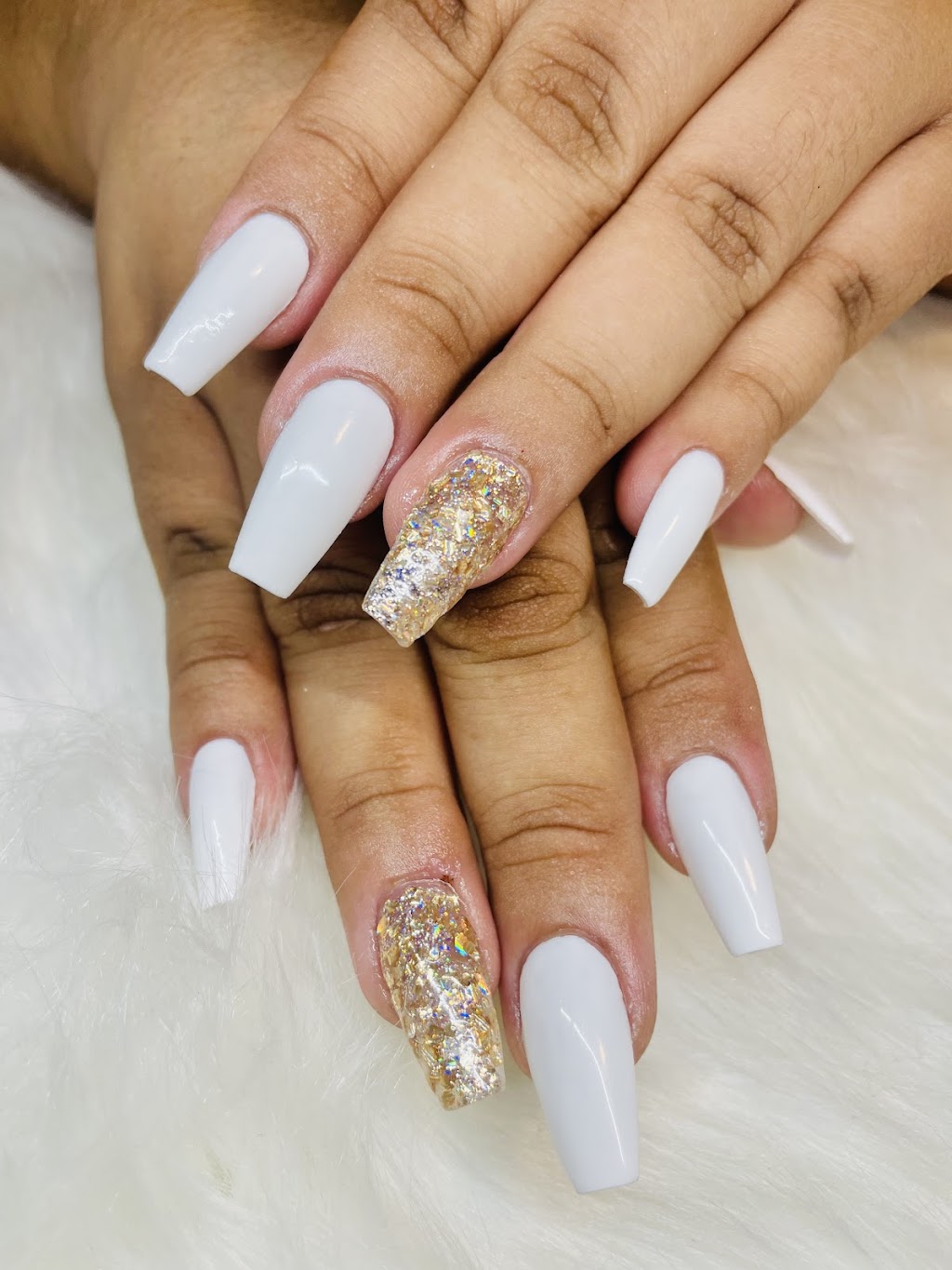 Brilliant Nails | 344 Drew St, Oshawa, ON L1H 5B1, Canada | Phone: (647) 303-7682