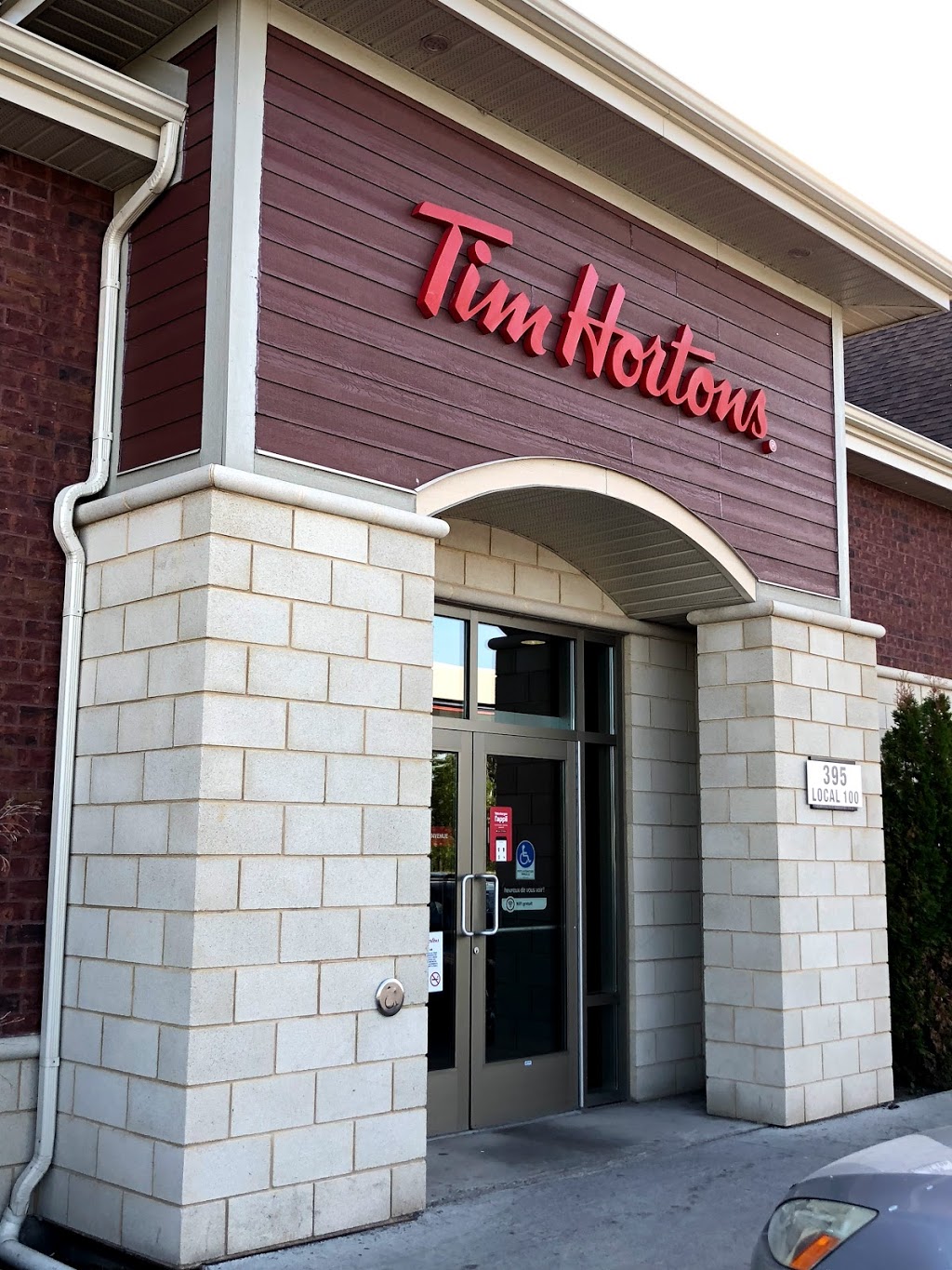 Tim Hortons | 395 Rue des Érables Suite 100, Salaberry-de-Valleyfield, QC J6T 6J5, Canada