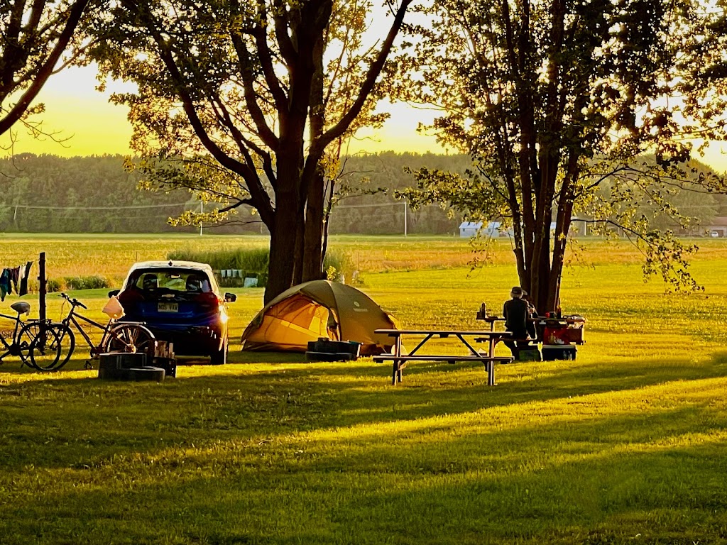 CAMPING BOMONT HENRYVILLE | 286 rang, Rue Saint-Jean-Baptiste, Le Haut-Richelieu, QC J0J 1E0, Canada | Phone: (438) 507-8224