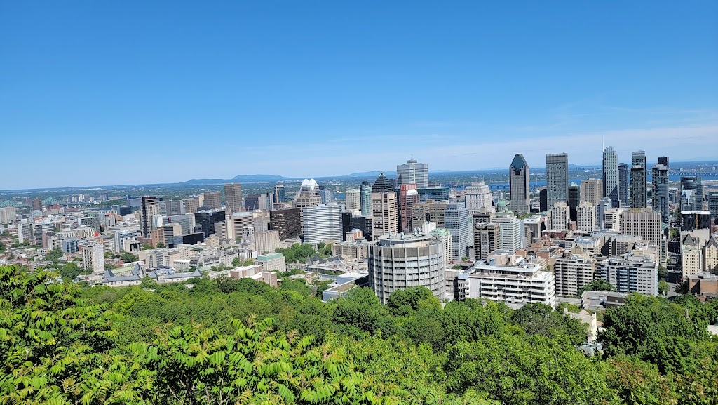 Belvédère Camillien-Houde | Voie Camillien-Houde, Mont-Royal, QC H3R 1K2, Canada | Phone: (514) 872-0311