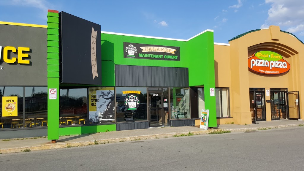 Falafel Manie | 2157 Boulevard Curé-Labelle, Laval, QC H7T 1R3, Canada | Phone: (450) 973-3999