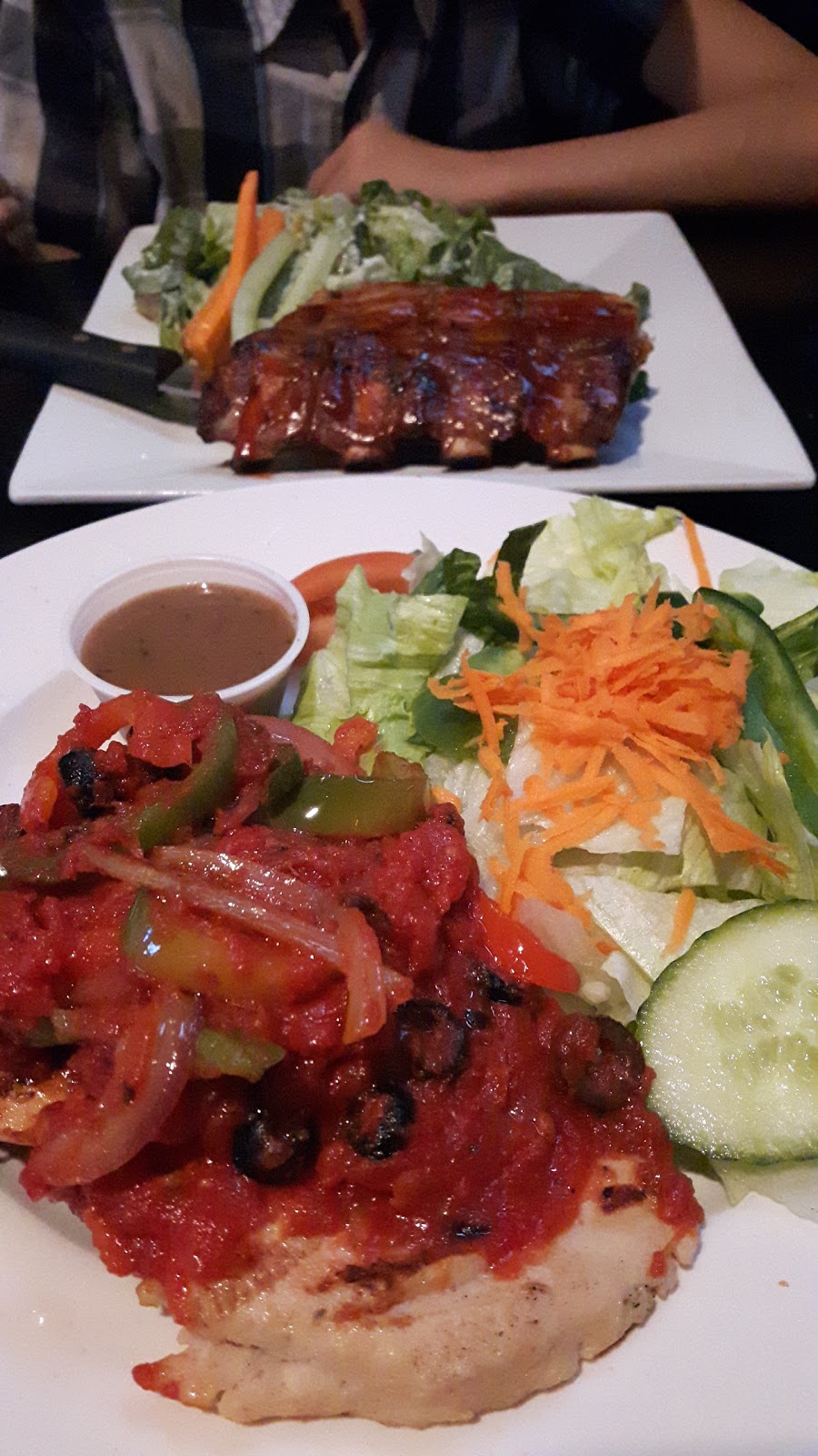 Doghouse Sports Bar Azilda | 25 Aldege St, Azilda, ON P0M 1B0, Canada | Phone: (705) 983-4069