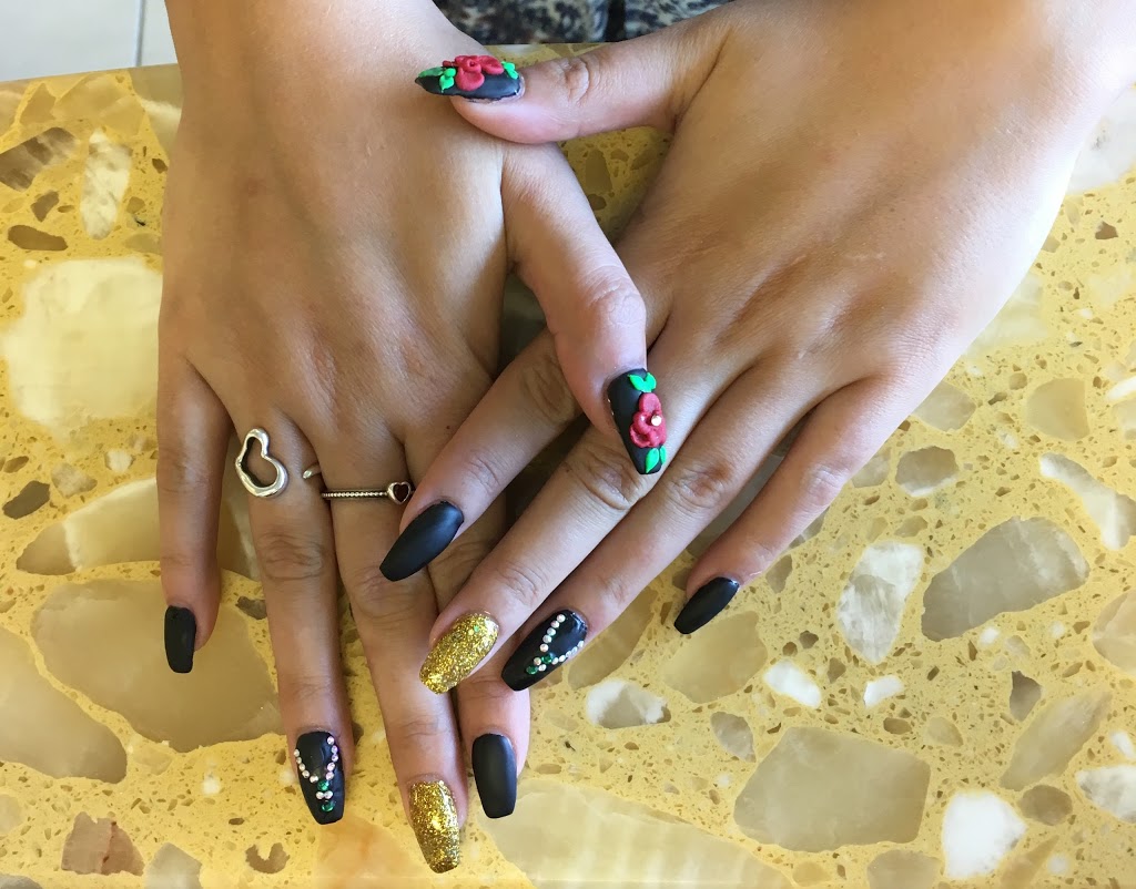 Queen Nails | 7135 138 St, Surrey, BC V3W 7T9, Canada | Phone: (604) 501-6116