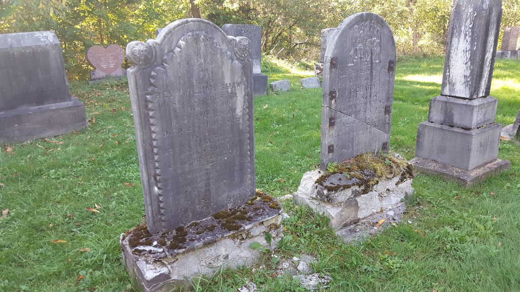 Cimetière de léglise Unie | Prévost, QC J5L 2S2, Canada