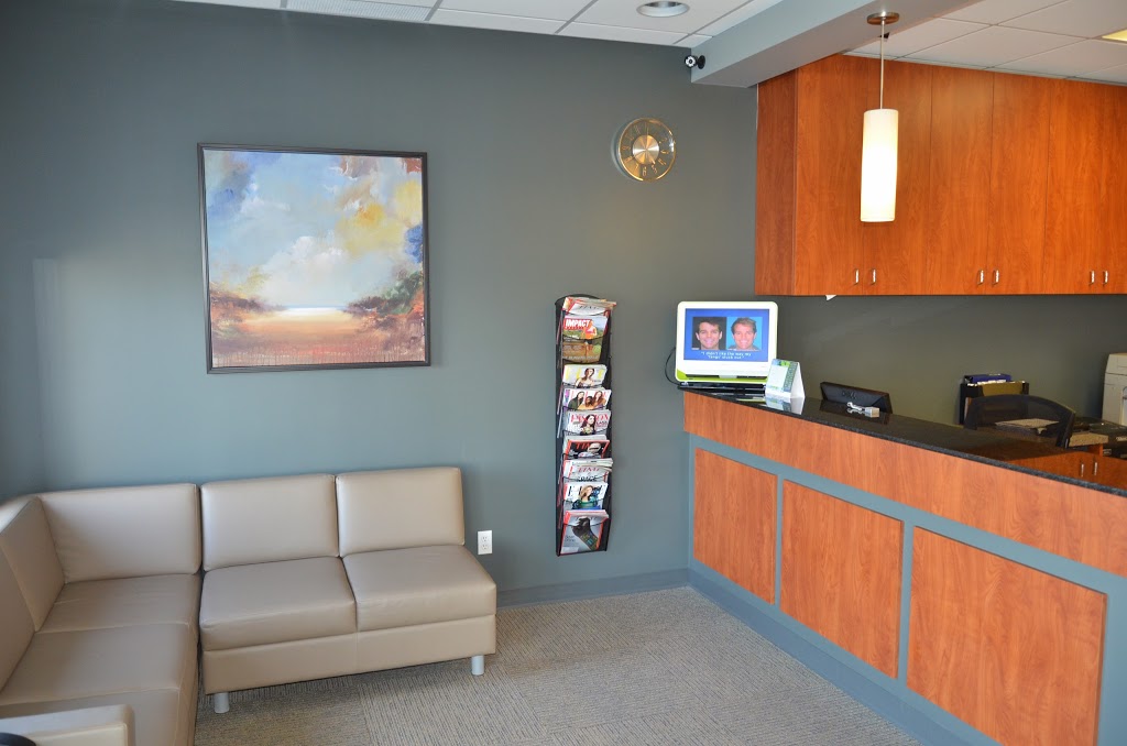 Expressions Dental™ | 41 Crowfoot Rise NW, Calgary, AB T3G 4P5, Canada | Phone: (403) 252-7733