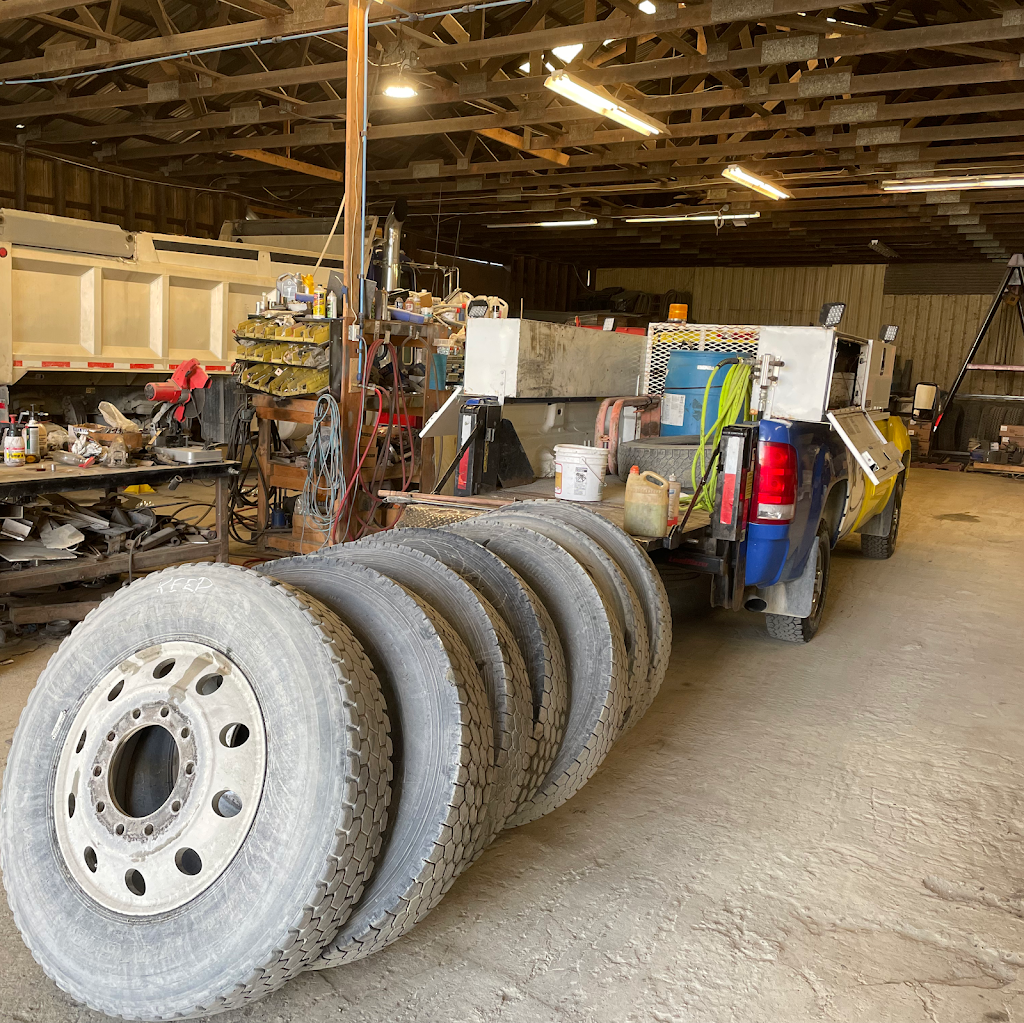 Watts Tire Repair & Service (Mobile Tire Service) | 45592 Fernway Ave, Chilliwack, BC V2P 3B3, Canada | Phone: (778) 808-9367