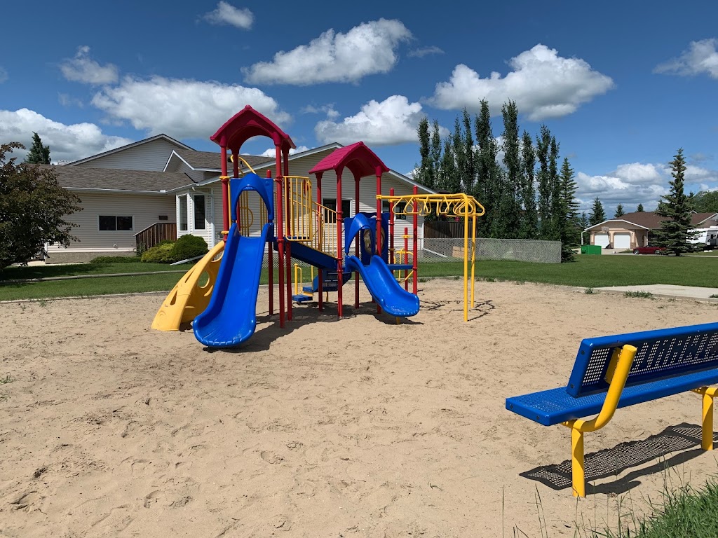 Kiwanis Beech Playground | 4 Beech Crescent, Olds, AB T4H 1M1, Canada | Phone: (403) 556-6981