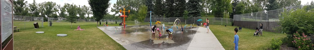 Splash Park | 2032 Chicoutimi Dr NW, Calgary, AB T2L 0V7, Canada