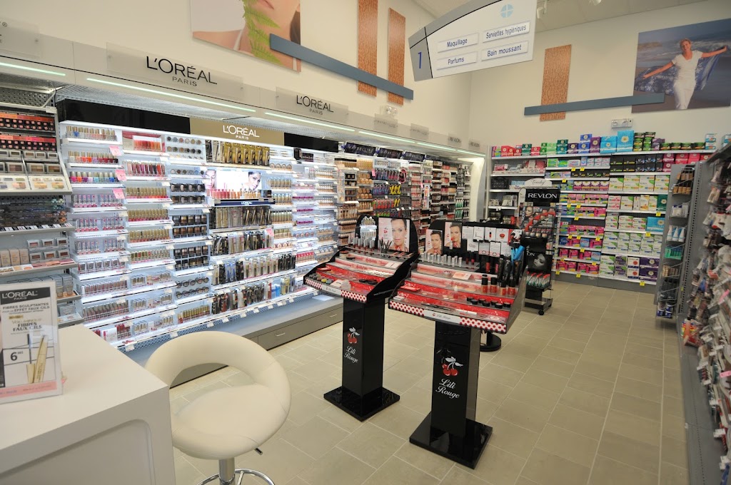 Brunet Ghislain Labbé, pharmacien propriétaire affilié | 2235 Rue Saint-Jean-Baptiste, Jonquière, QC G8A 1V9, Canada | Phone: (418) 695-1803